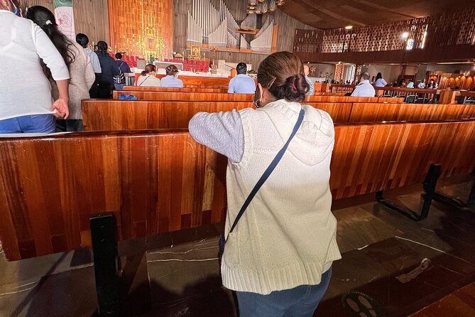 100% private tour in Guadalupe's Basilica with transport - Mass time, calm pacing, and shopping without feeling trapped