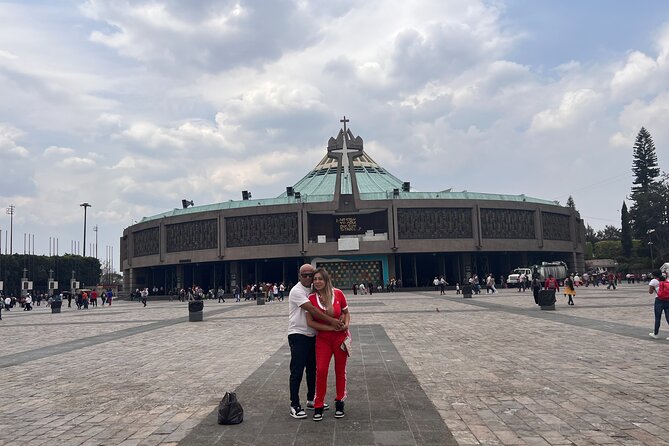 100% private tour in Guadalupe's Basilica with transport - Entering the Atrio of the Americas and crossing into the religious complex