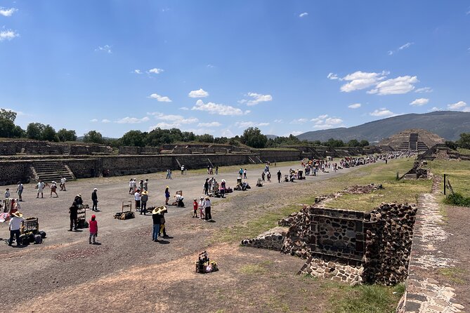 100% Private Tour in Teotihuacán Pyramids from Mexico City - The Road of the Dead Walk: Pyramid of the Sun, Pyramid of the Moon, and More
