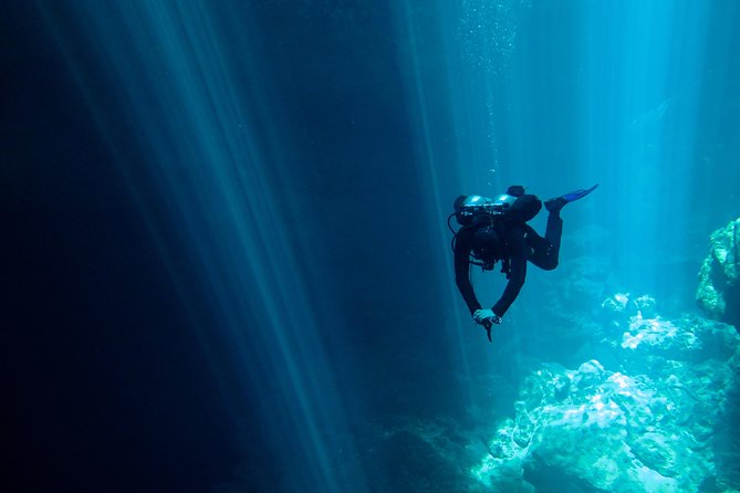 2 cenote divings (including one deep diving) for advanced divers in Tulum - Parque Dos Ojos stop: why the schedule keeps you in the right zone