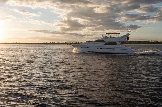 2 Hour Sunset- 60' Neptunus Tulum, Playa del Carmen, Riviera Maya - Puerto Aventuras at Sunset, Not Tulum Traffic