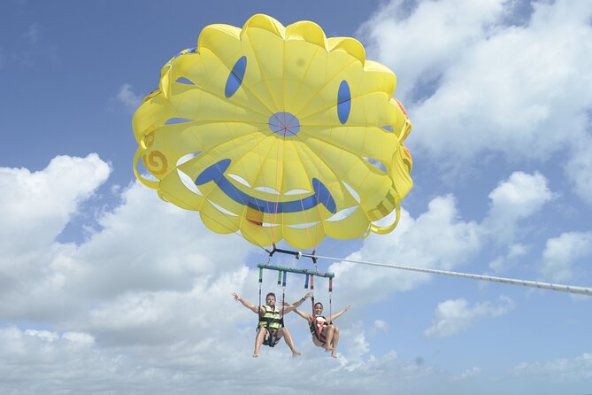 2 in 1 Parasail Cancun and Jet ski - Meeting Point at Playa Tortugas: How to Set Yourself Up