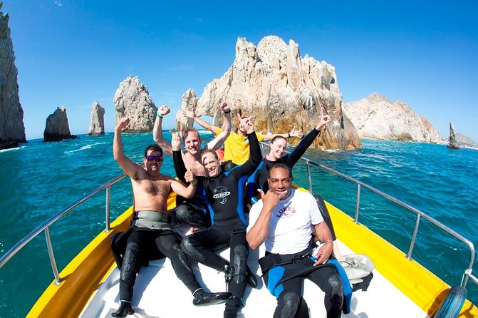 2-Tank Scuba Dive in Cabo San Lucas Reserve for Certified Divers - Sea of Cortez and the National Marine Park: why the water feels healthy