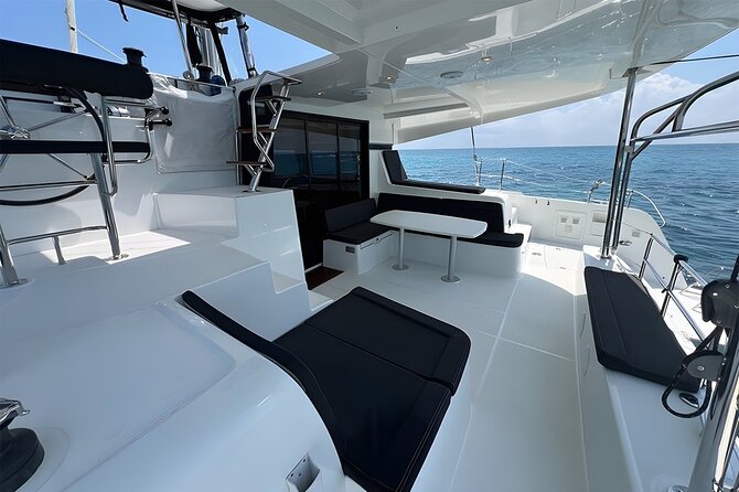 3 Hour Catamaran Experience in a Private 42' Lagoon - Premium Open Bar Rules and What Comes With It