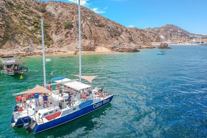 3 hour Snorkeling and Catamaran in Cabo San Lucas - Boats, bathrooms, and the reality of getting in and out