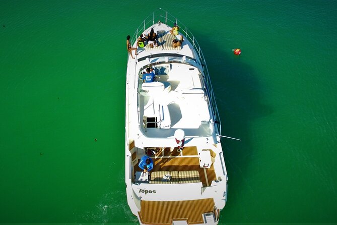 3 Hour Xpu-Ha - 47' Azimut, Tulum, Playa del Carmen, Riviera Maya - The crew experience: why service matters on a moving boat