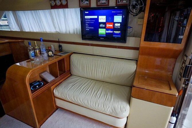 3 Hour Xpu-Ha - 47' Azimut, Tulum, Playa del Carmen, Riviera Maya - What’s included, what’s not, and what can surprise you