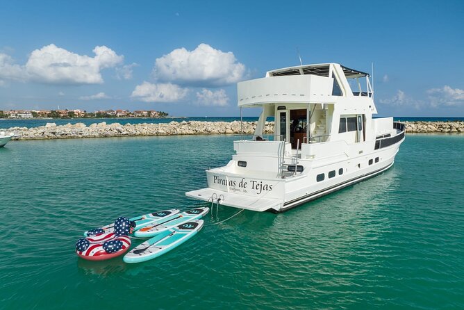 4 Hour - 72' Bruce Roberts, Tulum, Playa del Carmen, Riviera Maya - Group Size and the Private-Group Feel