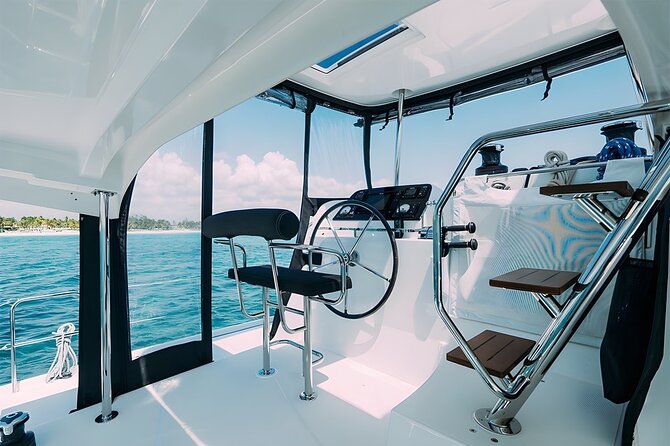 4 Hour Catamaran Experience in a Private 42' Lagoon - Boarding in Puerto Aventuras: where you meet, and what to bring