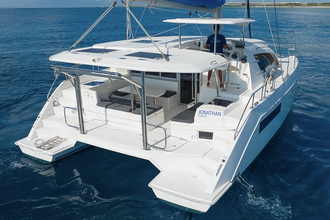 4H Lux 40' Catamaran All-Inclusive in Tulum and Playa del Carmen. - Choppy Water Happens, and the Day Plan Should Flex