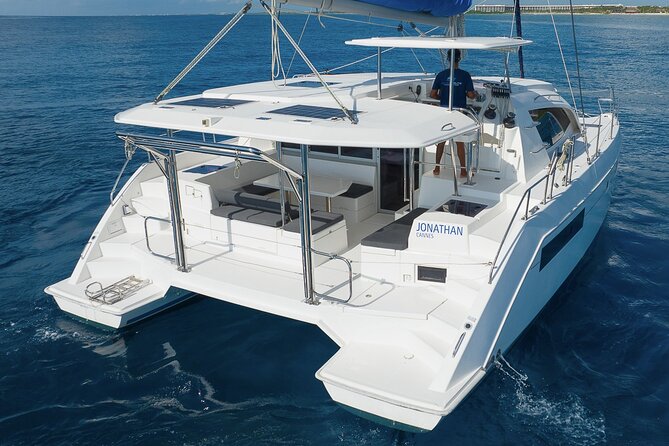5-Hour 38'Luxury Catamaran All-Inclusive Tulum & Playa del Carmen - Stop 1 at In-Ha: Semi-Sheltered Reef Snorkeling and Turtle Odds