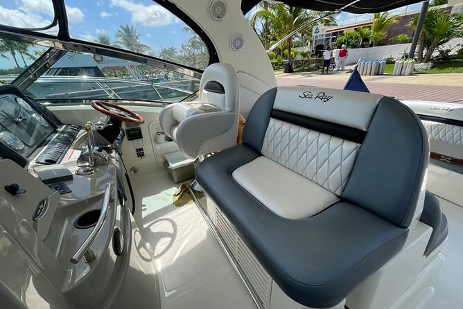 5-Hour Private 40' Yacht 2-Stop Tour to In-Ha reef with Food, Drinks & Snorkel - Drinks, Age Rules, and How to Plan Your Group