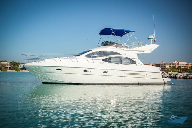 5H 42' Azimut Yacht All-Inclusive from Tulum & Playa del Carmen. - Why a 5-hour private yacht from Puerto Aventuras feels worth it