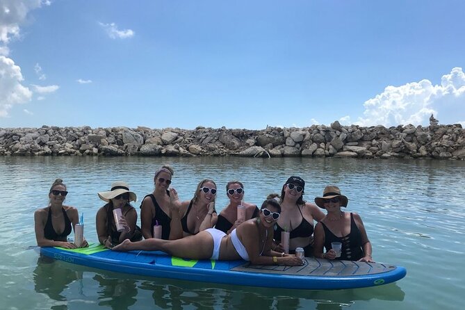 5H 42' Azimut Yacht All-Inclusive from Tulum & Playa del Carmen. - Open bar and ceviche lunch: the part that turns a tour into a day out