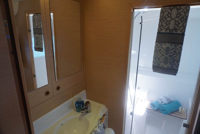 5H Private 40'Catamaran All-Inclusive in Tulum & Playa del Carmen - Troll fishing and grilled catch, when you want to add one more adventure