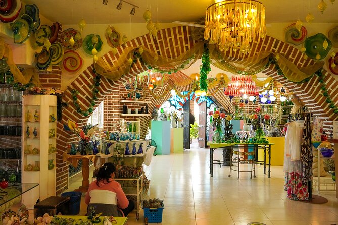 6-Hour Guided City and Cruise Tour of Los Cabos with Lunch - The 6-hour rhythm: boat first, towns second