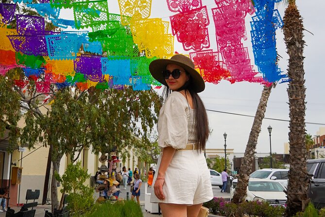 6-Hour Guided City and Cruise Tour of Los Cabos with Lunch - Stop 2 in San Jose del Cabo: mission, plaza, and artisan demos