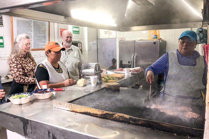 A Night of Tacos and Mezcal in Mexico City - The al pastor finale in Cuauhtémoc is the classic payoff