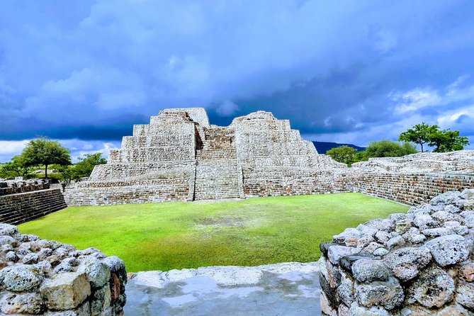 A not crowded Archaeological tour in Cañada de la Virgen - Key highlights worth planning for