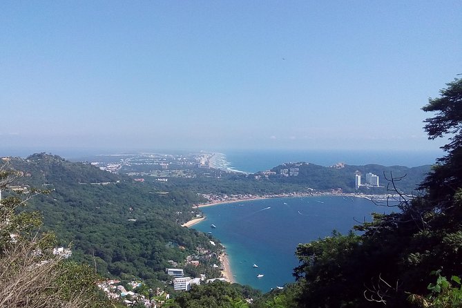 Acapulco City Tour - Capilla de la Paz: the inside visit plus the story