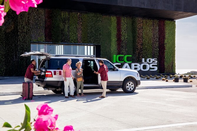 Airport Roundtrip Private Transportation - The Real-World Value of a $220 Private Transfer