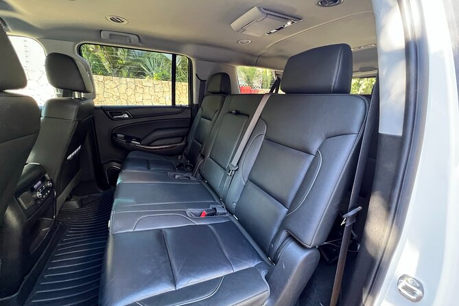 Airport Transfer One Way - Cancun / Tulum - Private or Luxury - Price and value: $140 per group that can be cheaper than stress