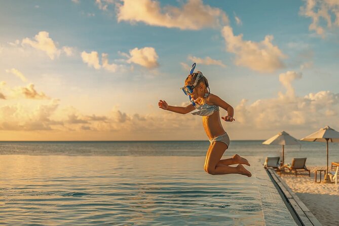 All inclusive private Beach Club - Pickup, timing, and what the group size means