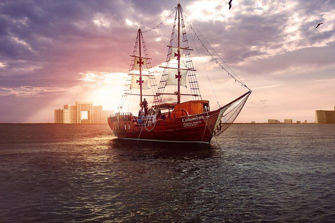 Amazing Romantic Dinner on a Spanish Galeon with Saxophone Music - Comfort, Seating, and the One Issue to Check Before You Go