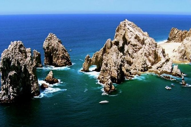 Arch Tour with Amazing Captain in Cabo San Lucas - Glass-Bottom Viewing: What You’ll Really See Under the Boat