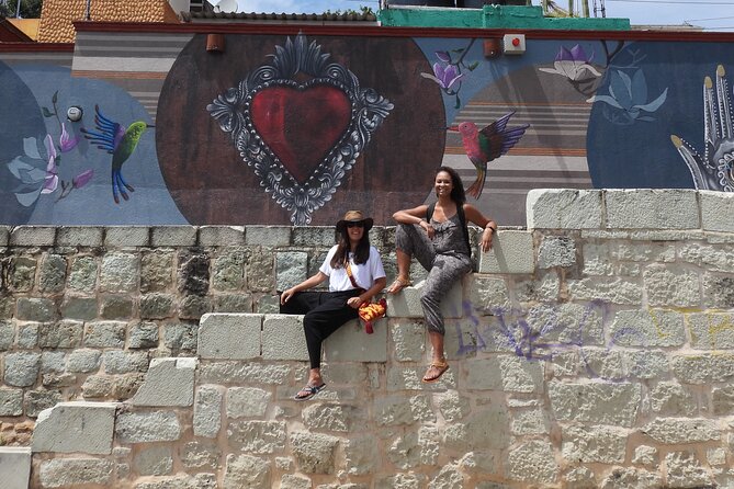 Art walk & Cacao delight - Jalatlaco street art: where murals tell the story