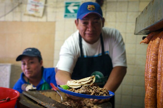 Azcapotzalco: Mexico City’s Culinary Kaleidoscope - The Breakfast Stretch: Café de Olla, Sweet Bread, and Huevos Encamisados