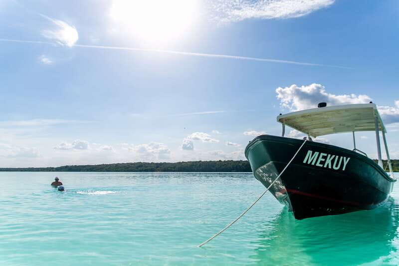Bacalar: 3 Hour Boat Trip with Swimming & Drinks - Kayaking at Costera 67, the added fun after the cruise