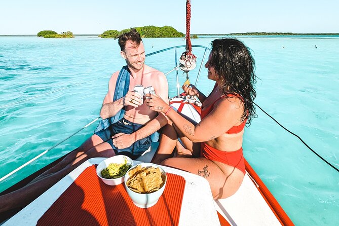 Bacalar: 4hr Private Sailing Tour with Guacamole & Drinks - Cenote Negro: The Bacalar Name People Recognize