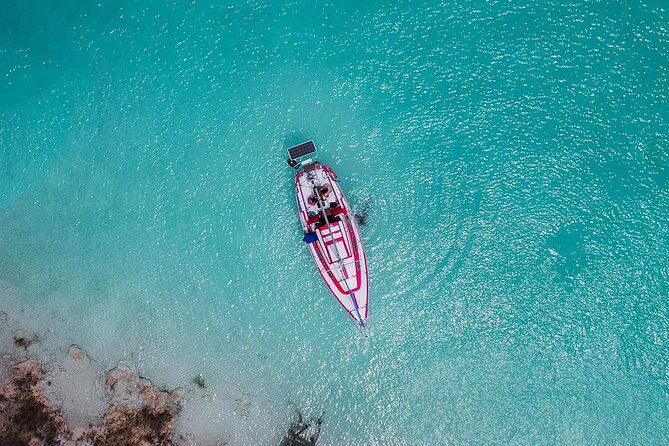 Bacalar: 4hr Private Sailing Tour with Guacamole & Drinks - Isla de los Pájaros: Where the Trip Gets a Little Different