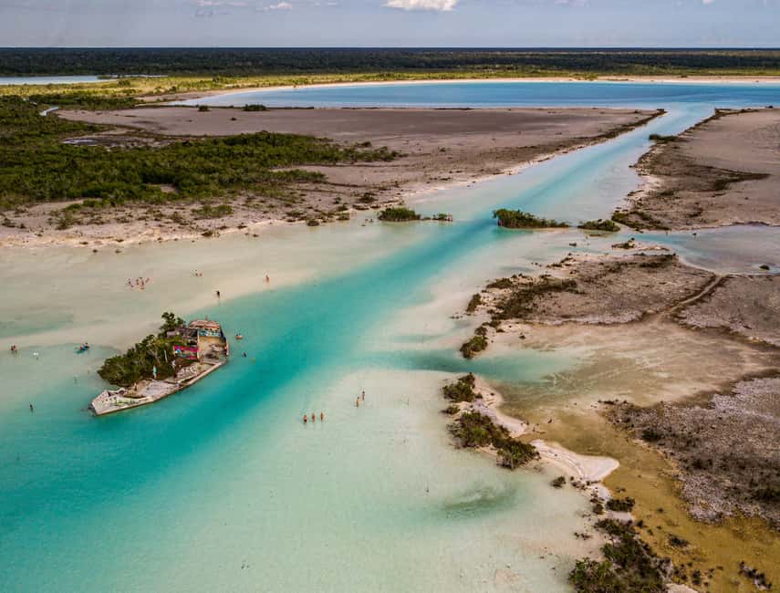 Bacalar: Lagoon Sailing Tour with Snacks and Drinks - Key highlights at a glance