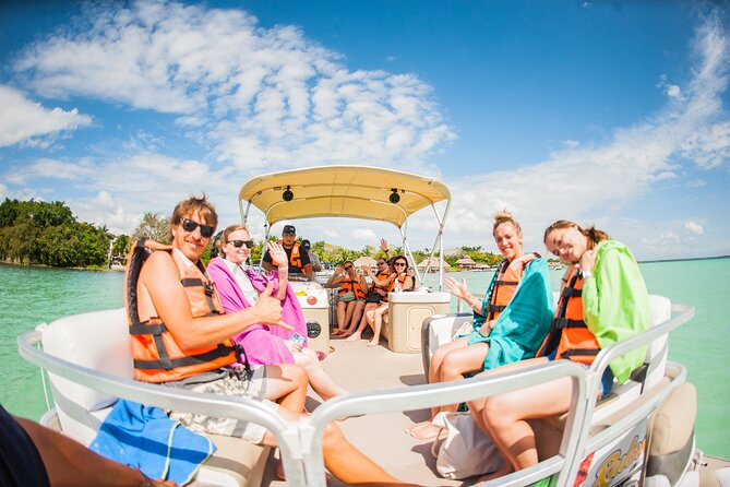 BACALAR Seven Color Lagoon Boat Excursion from Costa Maya - Papitos Bacalar tacos for lunch: filling, local, and flexible