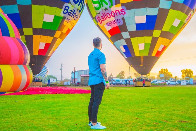 Balloon adventure: transfer+breakfast in the cave+guided pyramids - Landing tradition: toast with the pilot and your flight certificate