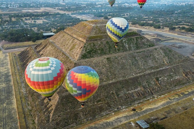 Balloon Flight and Tour in Teotihuacán from Mexico City - Getting from Mexico City to the balloon port (and what your morning schedule really means)