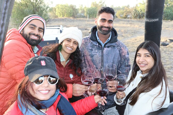 Balloon Flight and Tour in Teotihuacán from Mexico City - Ground time at Teotihuacán: breakfast with music and the guided monuments hour