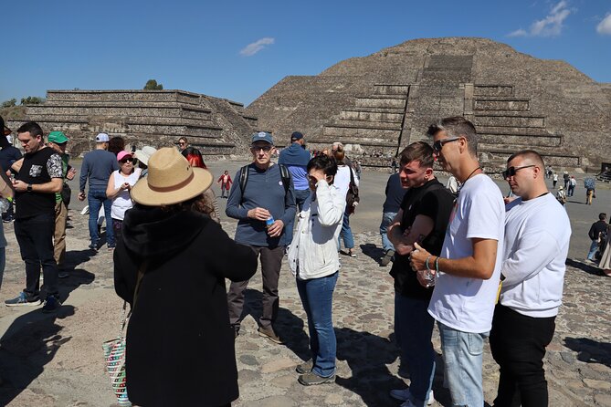 Balloon Flight and Tour in Teotihuacán from Mexico City - Tlalocan artesanías y experiencias: culture stops and alcohol tasting