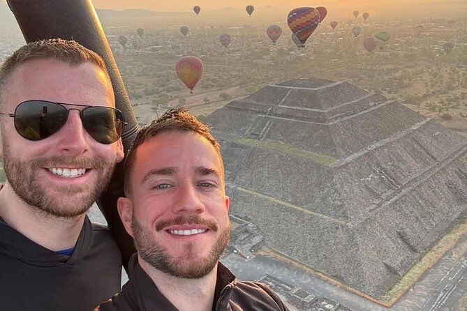 Balloon Flight + Cave Breakfast + Pick Up from CDMX or We Fly - Teotihuacán Pyramids Visit: Timing, Shade, and Guide Options