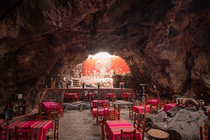 Balloon Flight with Breakfast in a Natural Cave and Transportation from CDMX - Pickup from CDMX at 4:30am and what the morning logistics feel like