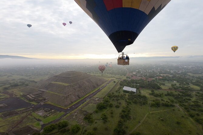 Balloon flight with breakfast in Cave and Pyramids tour from CDMX - Teotihuacan on the ground: ruins, museum time, and the Quetzalcóatl climb
