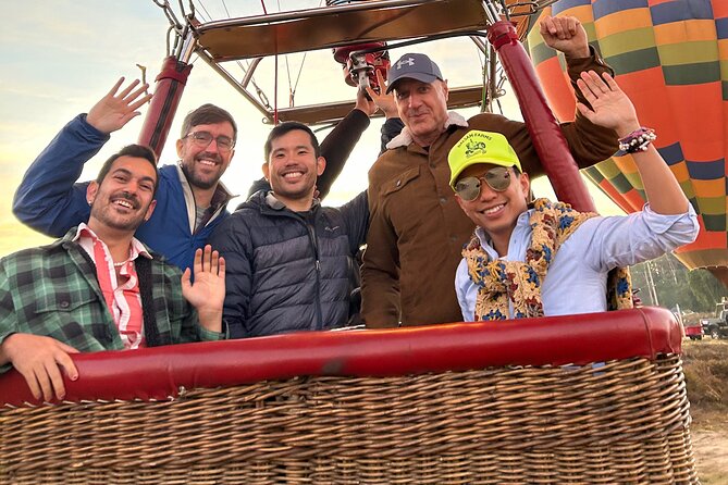 Balloon Flight with Breakfast in Cave and Round Trip CDMX - Who this balloon and cave breakfast day trip suits best