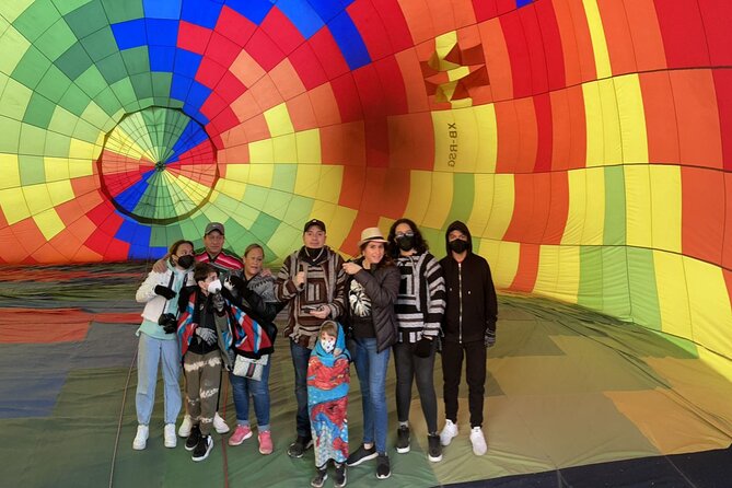 Balloon flight with private transportation and guided tour to Teotihuacán - Hotel pickup, private ride, and the real logistics