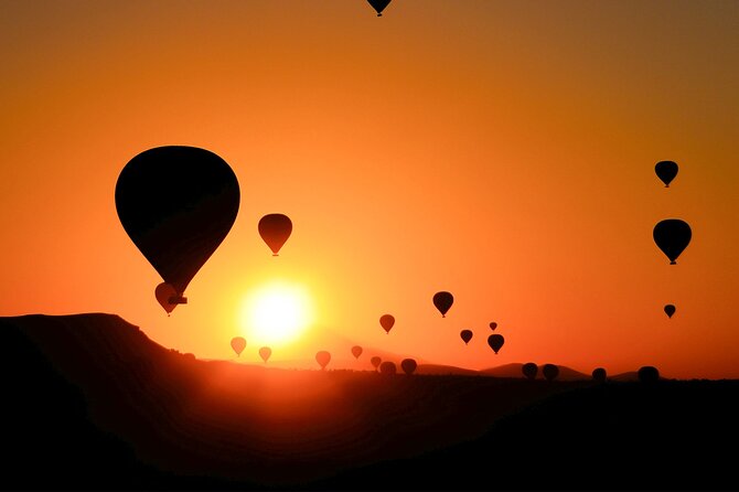 Balloon Flight with Teotihuacan & Guadalupe Shrine Full day Tour - Toast, breakfast buffet, and how the morning actually plays out
