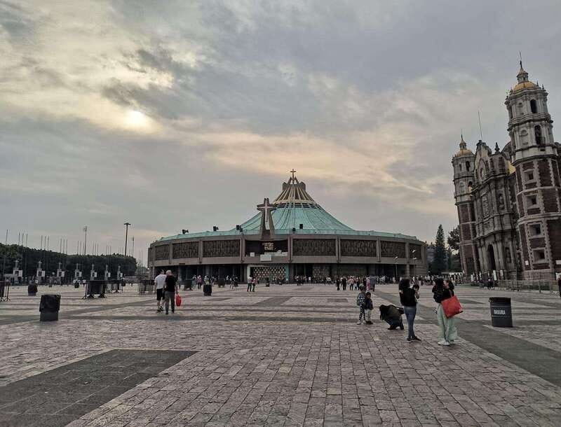 Basilica de Guadalupe: Complete Walking Tour - Getting Started at La Guadalupana in Montevideo