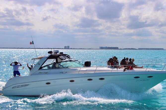 Beautiful Yacht SeaRay 48ft / 15PAX 25P16 - The rhythm of the cruise: what your day actually feels like