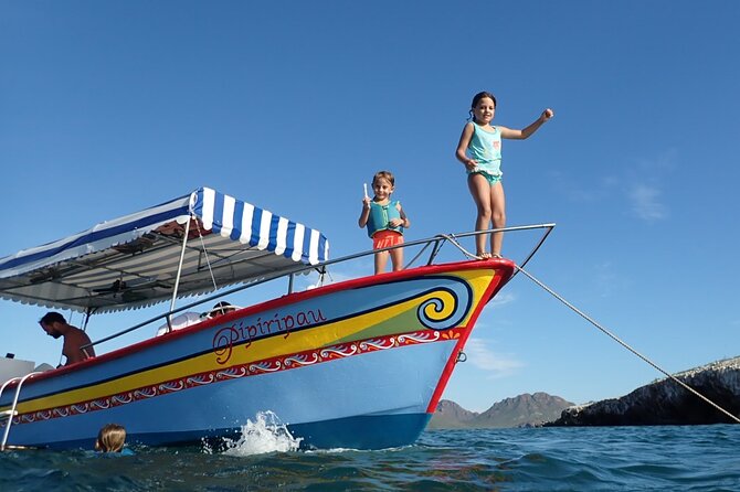 Boating along the coastline of San Carlos with a Marine Biologist - Your 3-hour plan: what it feels like in real time