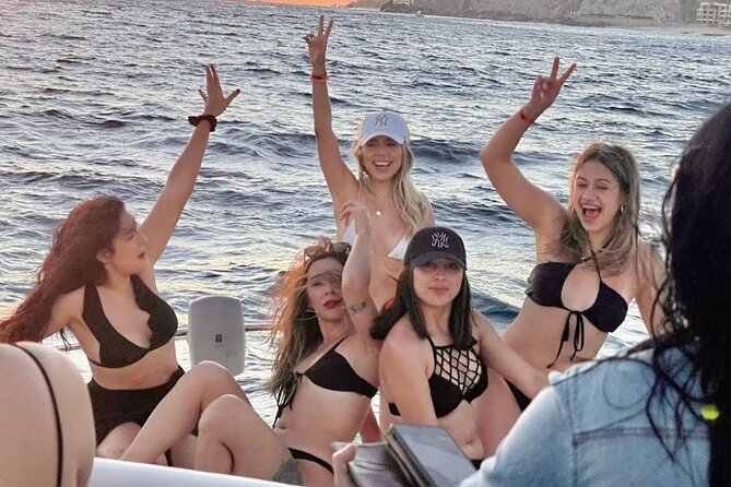 Cabo Arch Sunset Yacht Tour - Dinner & Drinks — Up to 18 Guests - The Bay of Banderas water break: snorkel, swim, and float time